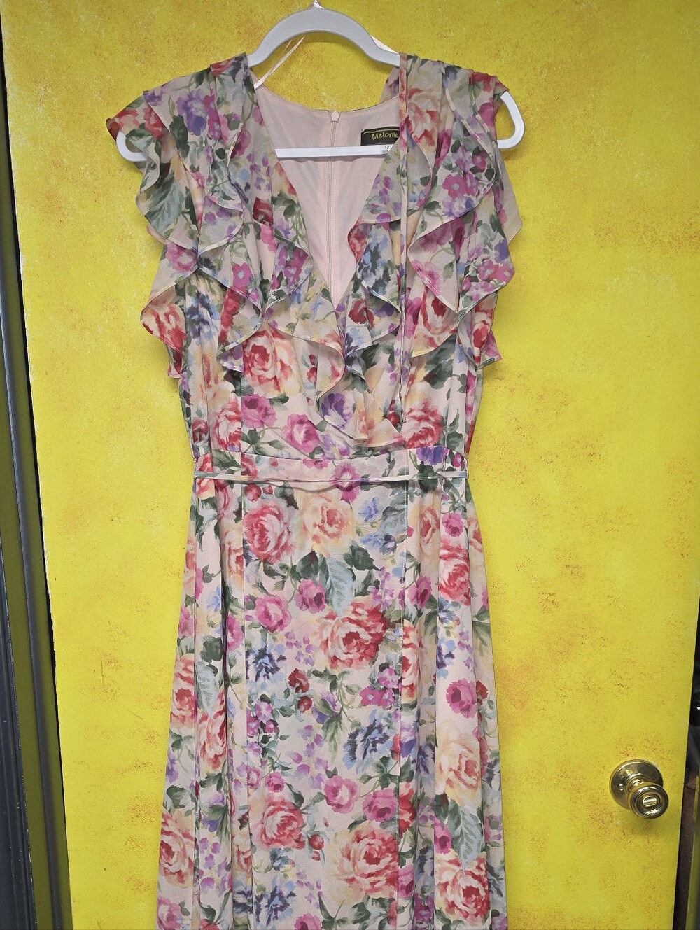 Melonie Floral Ruffle Maxi Dress Size 12 High Low Hem V-Neck